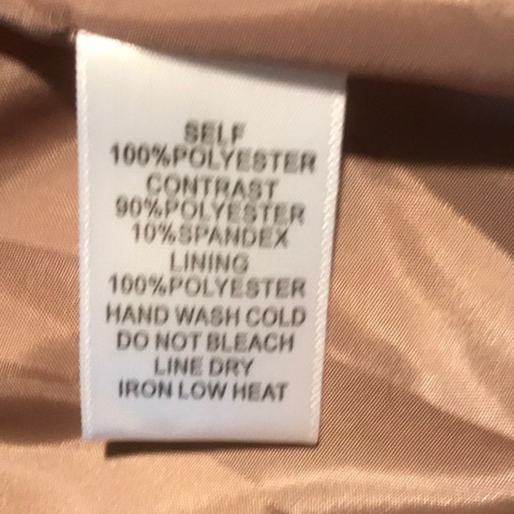 Vest size L. Brown / Tan color - Picture 4 of 8